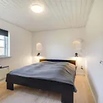 Vakantiehuis Domnika - 350m From The Sea By Interhome *