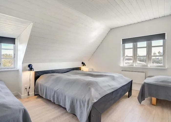 Domnika - 350m From The Sea By Interhome