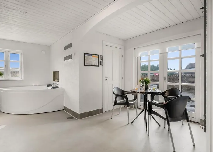 Domnika - 350m From The Sea By Interhome *